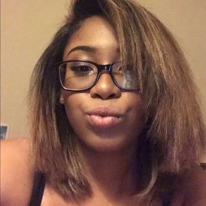 Meet your Posher, Janae